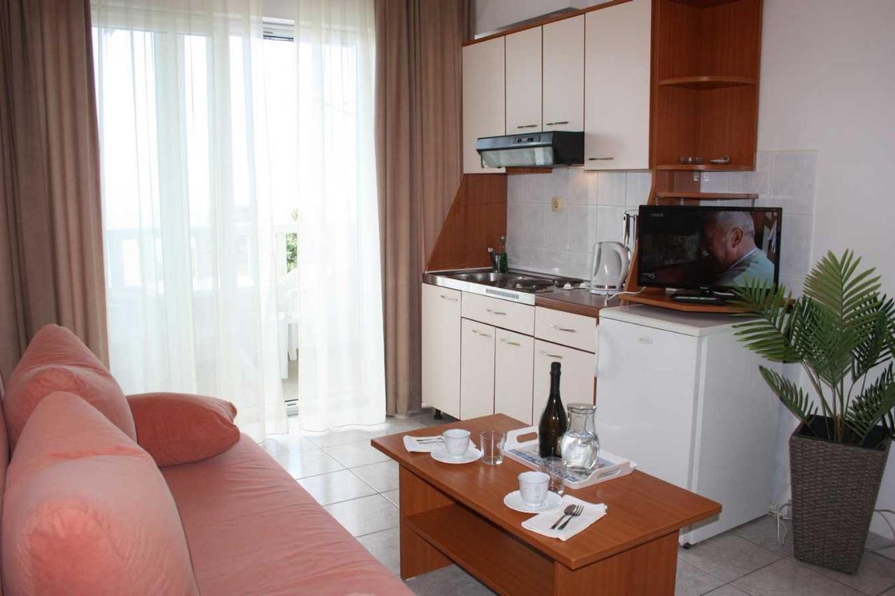 Villa Dvor Apartments Omiš Exterior foto